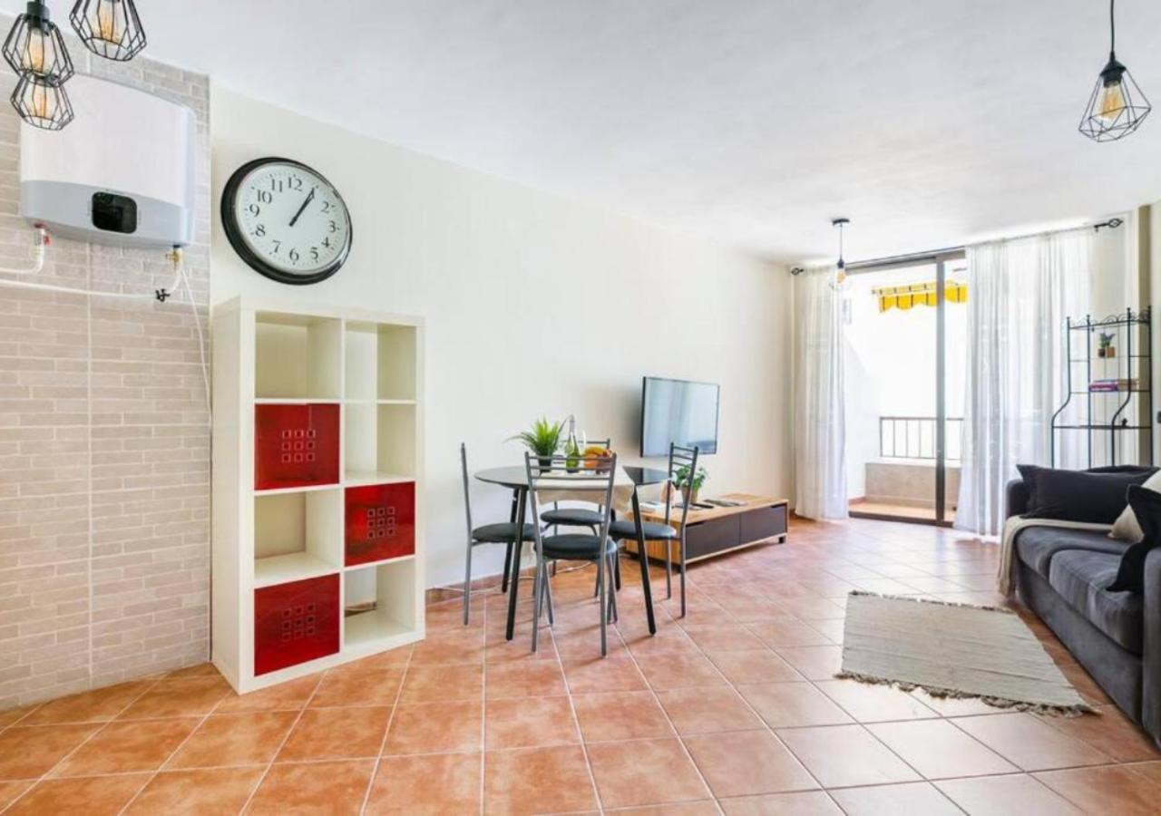 Cosy Apartment In Los Cristianos 5Min To The Ocean Luaran gambar