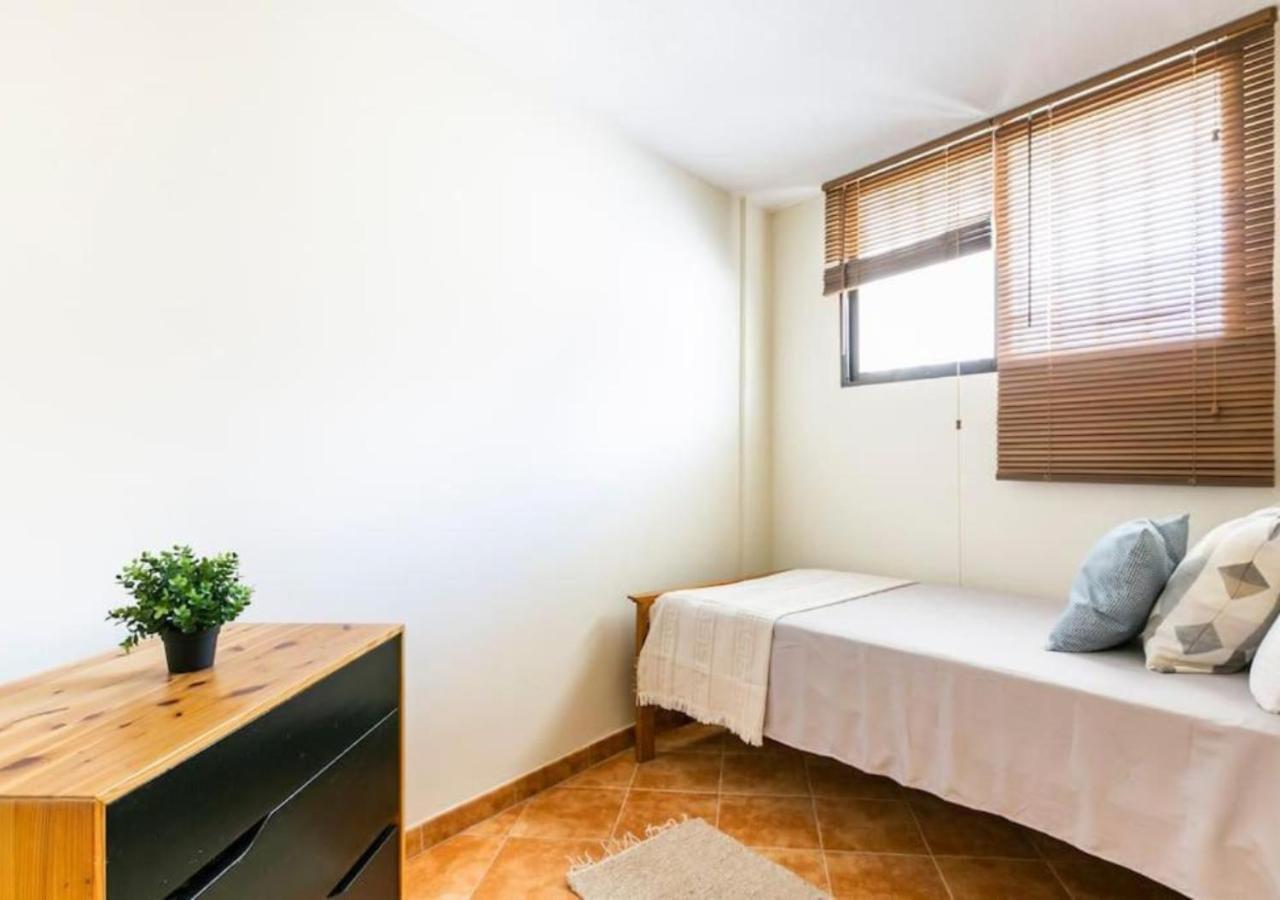 Cosy Apartment In Los Cristianos 5Min To The Ocean Luaran gambar