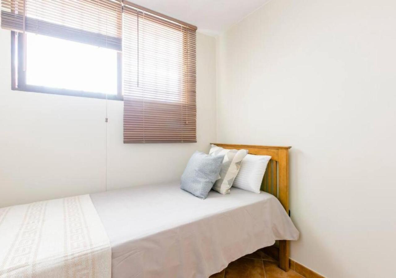 Cosy Apartment In Los Cristianos 5Min To The Ocean Luaran gambar