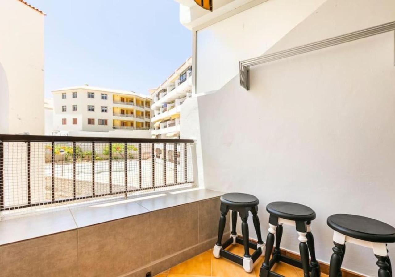 Cosy Apartment In Los Cristianos 5Min To The Ocean Luaran gambar
